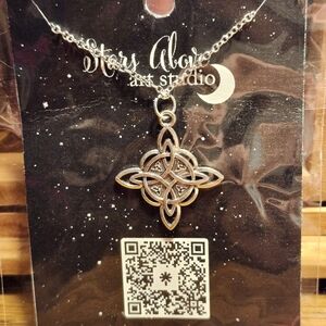 NWT~Silver Celtic Knot Pendant Necklace